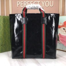 Gucci Shopping Bags